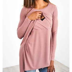 This is the ribbed asymmetrical nursing top from latched mama in a size small.